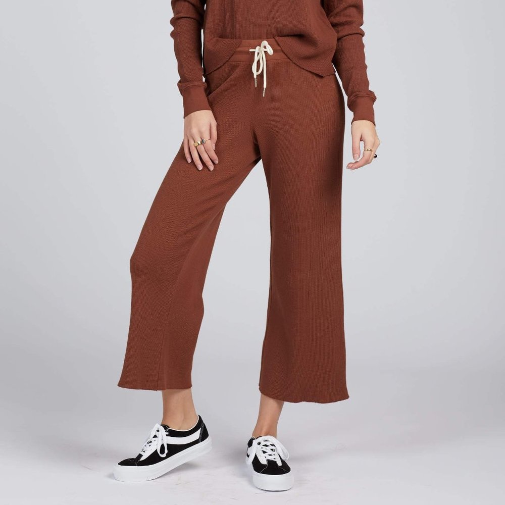 ISO MATE The Label Wide Leg Thermal Crop Pant